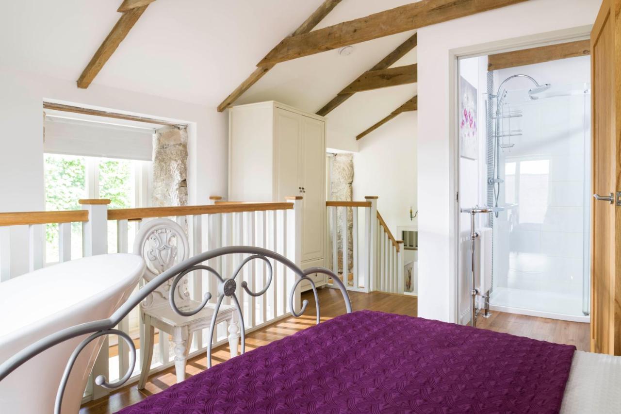 Red River Stables - Peaceful, Beautiful Grounds, Swimming Pool, Central Location For West Cornwall Camborne Eksteriør bilde