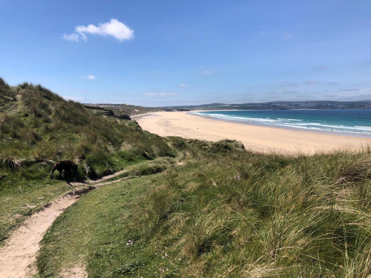 Red River Stables - Peaceful, Beautiful Grounds, Swimming Pool, Central Location For West Cornwall Camborne Eksteriør bilde