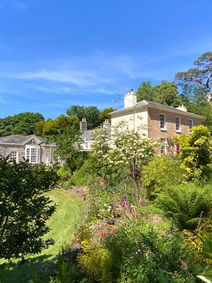 Red River Stables - Peaceful, Beautiful Grounds, Swimming Pool, Central Location For West Cornwall Camborne Eksteriør bilde