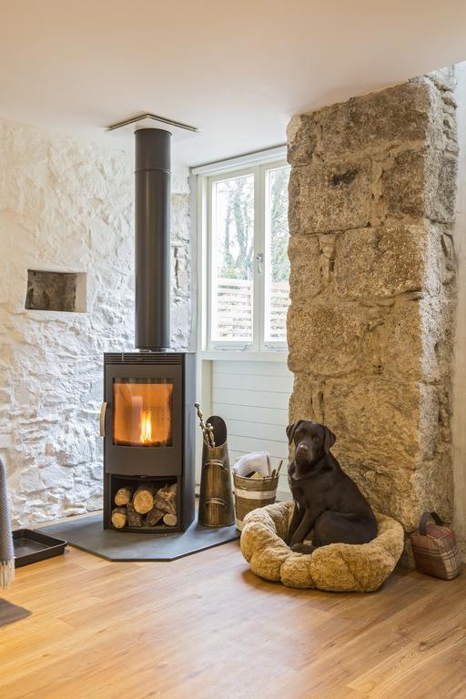 Red River Stables - Peaceful, Beautiful Grounds, Swimming Pool, Central Location For West Cornwall Camborne Eksteriør bilde